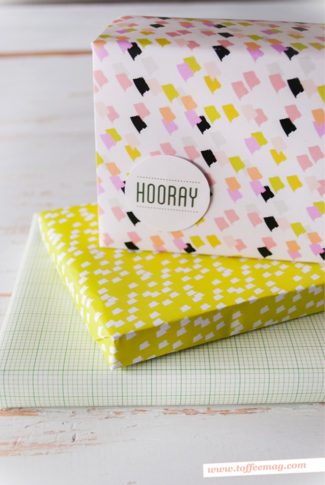 Free Printable Wrapping Paper {12 Great Designs}